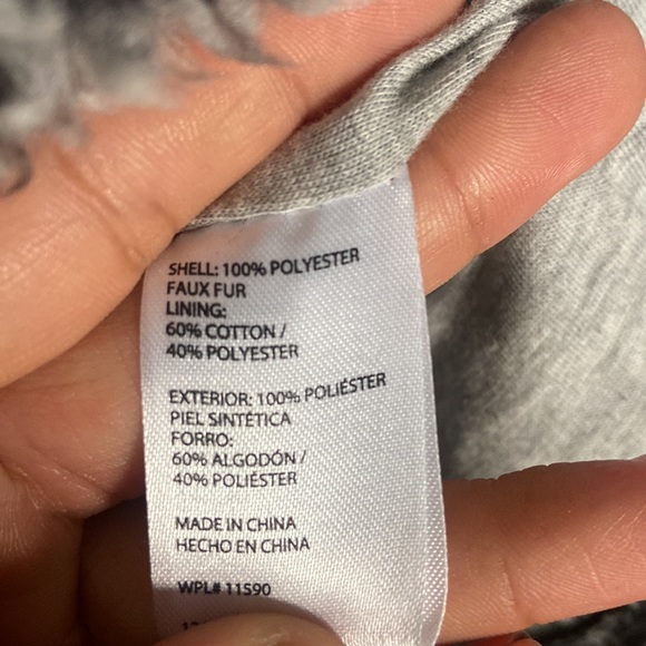 Warm Pullover Sweater - Picture 6 of 6